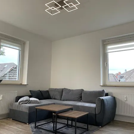 Apartmán 1#netflix &wlan &kingsize Bett &kaffee Maschine & Zentral & 500m Innenhafen & 2 Min U Bahn