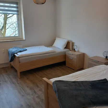 Apartmán 1#netflix &wlan &kingsize Bett &kaffee Maschine & Zentral & 500m Innenhafen & 2 Min U Bahn