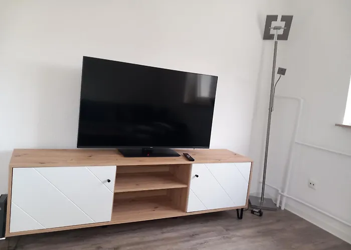 Apartmán 1#netflix &wlan &kingsize Bett &kaffee Maschine & Zentral & 500m Innenhafen & 2 Min U Bahn