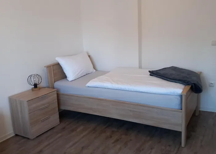 Apartmán 1#netflix &wlan &kingsize Bett &kaffee Maschine & Zentral & 500m Innenhafen & 2 Min U Bahn *