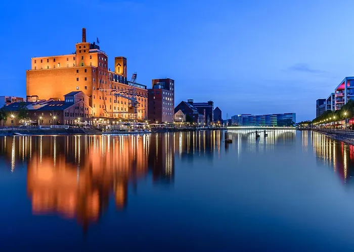 1#netflix &wlan &kingsize Bett &kaffee Maschine & Zentral & 500m Innenhafen & 2 Min U Bahn * Duisbourg